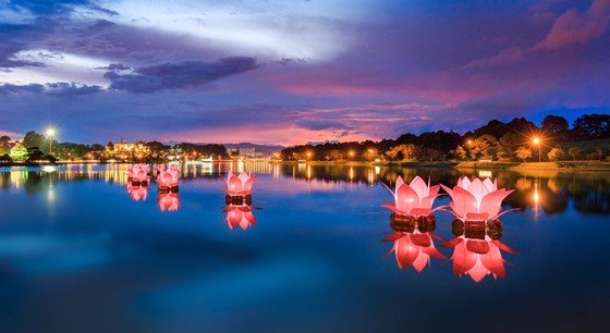 Xuan Huong Lake